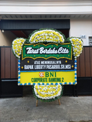 Papan Bunga Duka di Kebondalem