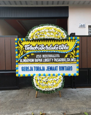 Papan Bunga Duka di Kebondalem